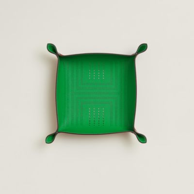 314768M 03_above_wm_4?size=